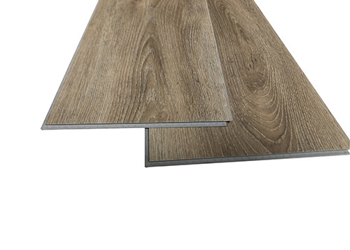 Bon plancher de vinyle de PVC de flexibilité/niveau rigide 5%-7% de lustre de plancher de planche de vinyle
